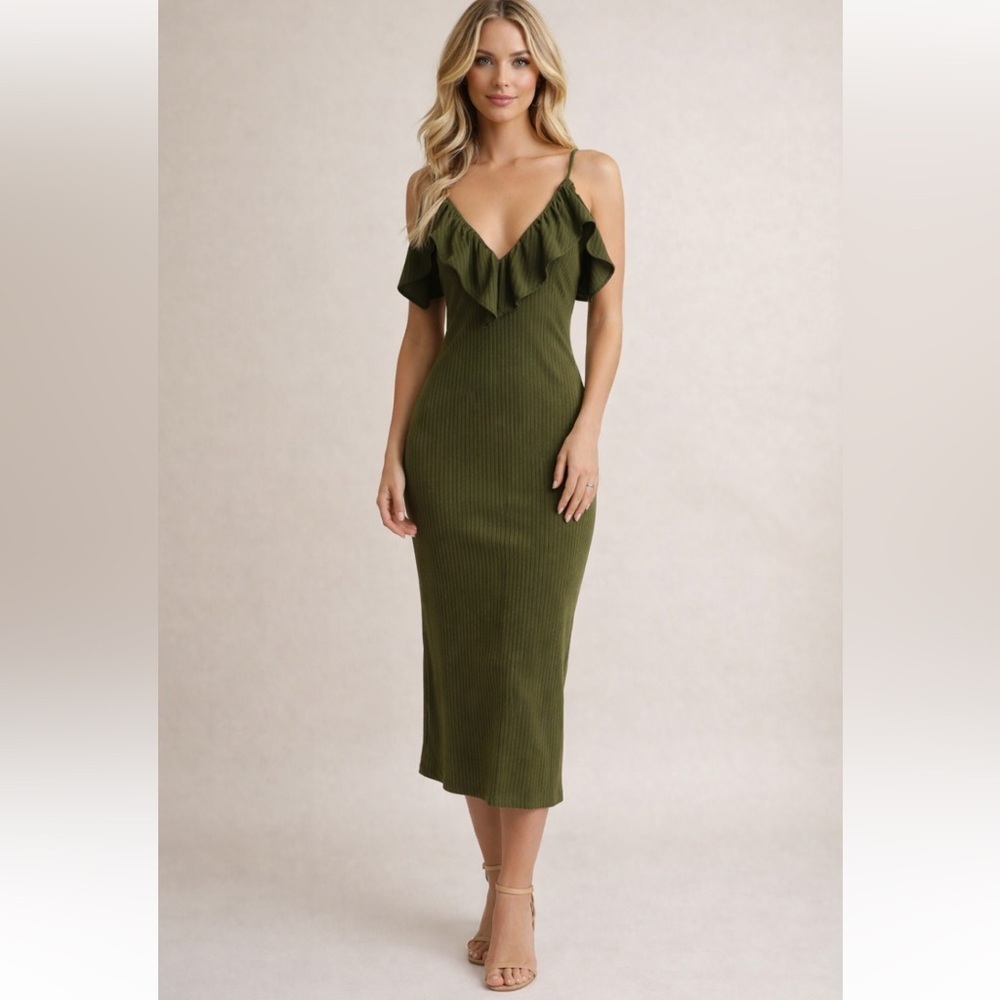 Tularosa - Women's Midi
Olive Green Ribbed Dress revolve ruffle S knit formal